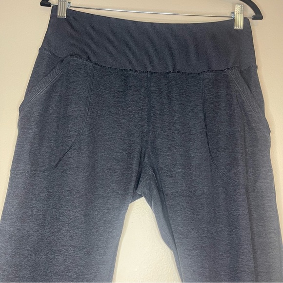 Zella women’s charcoal gray joggers, size Large. - Picture 2 of 9